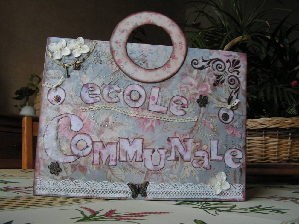 cartable d'écolière