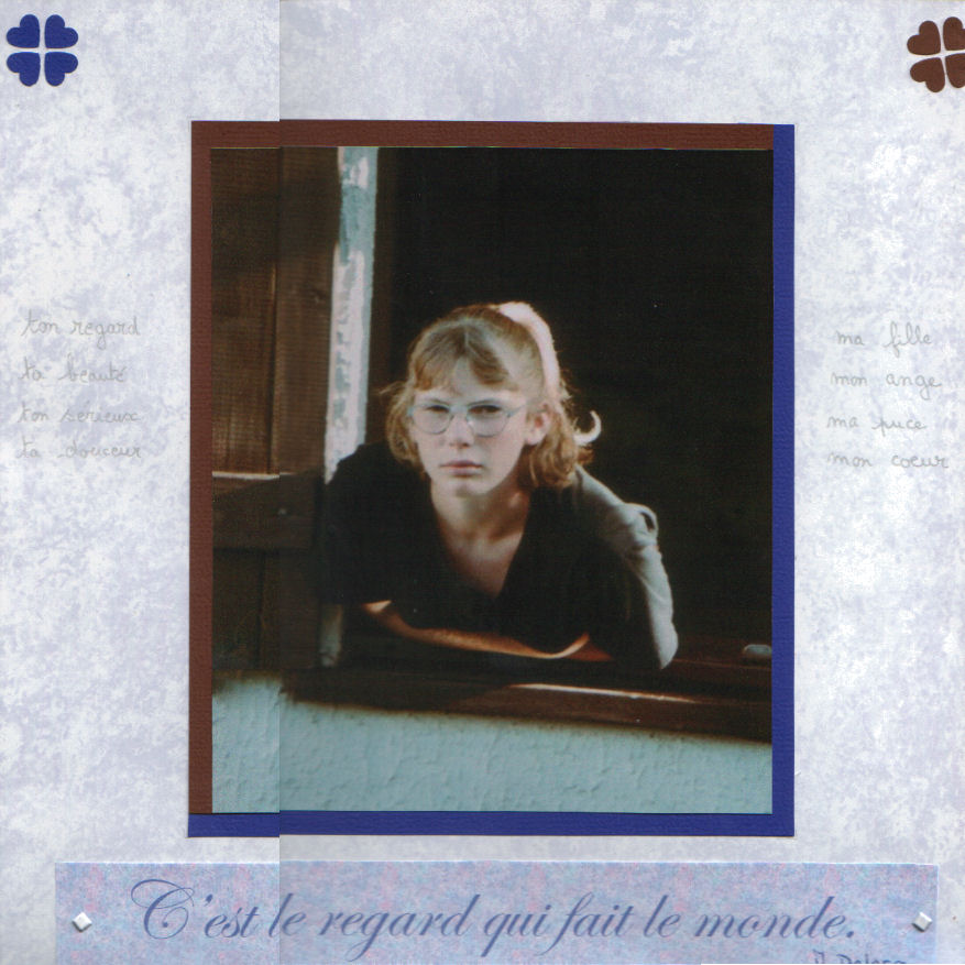 Demoiselle à sa fenêtre