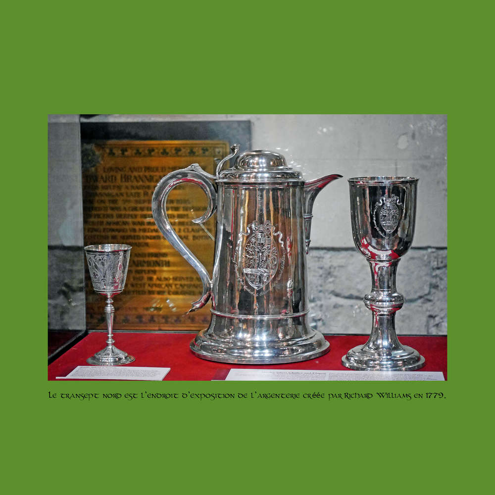 Intérieur de St Patrick N)3