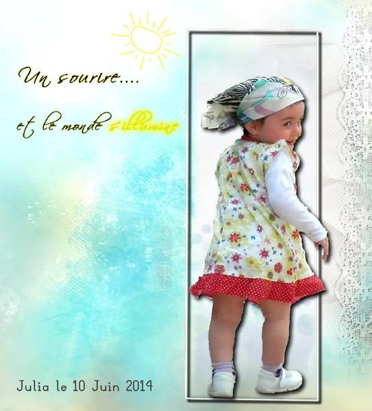 Julia fait sa petite demoiselle timide