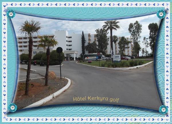 l' entrée de l' hôtelà Corfou 2015