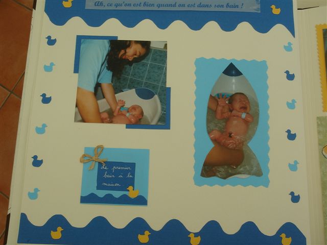 Le premier bain à la maison