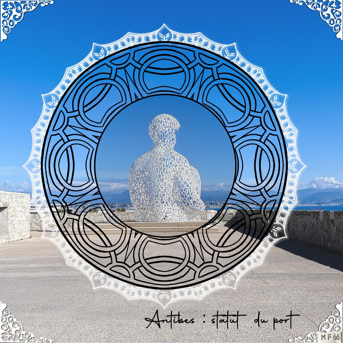 Mandala statue du port d'Antibes octobre 2022.jpg