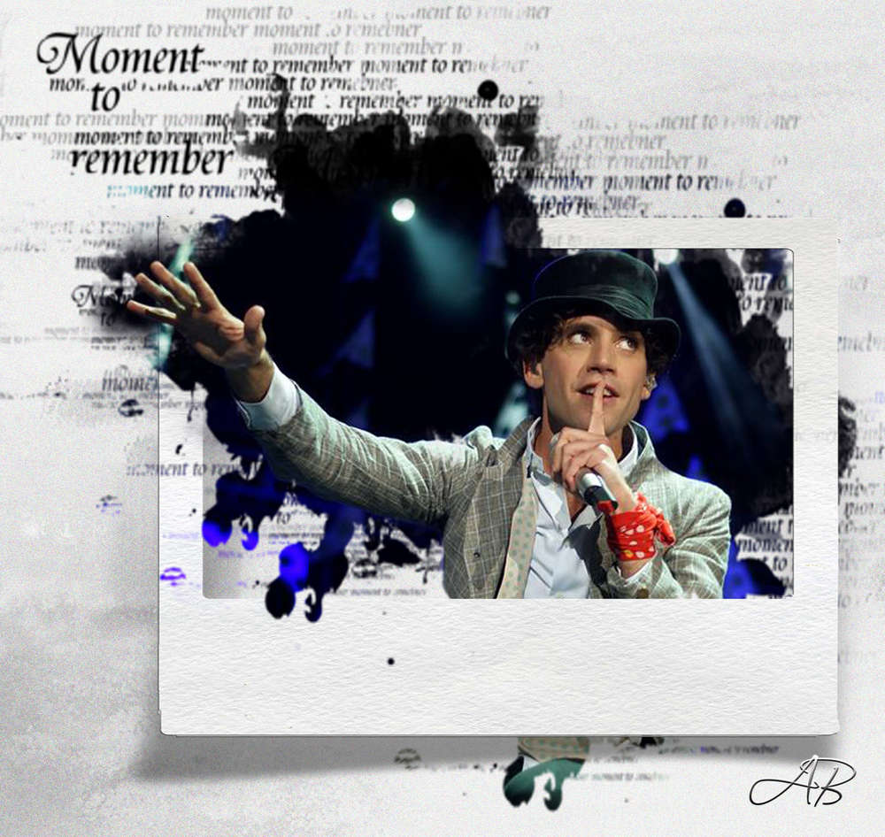 Mika et ses tenues originales