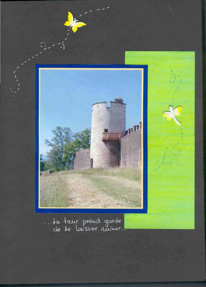 Mur et tour près de la porte Est