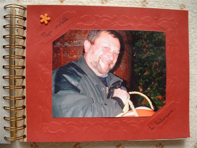 Papi installe la balançoire