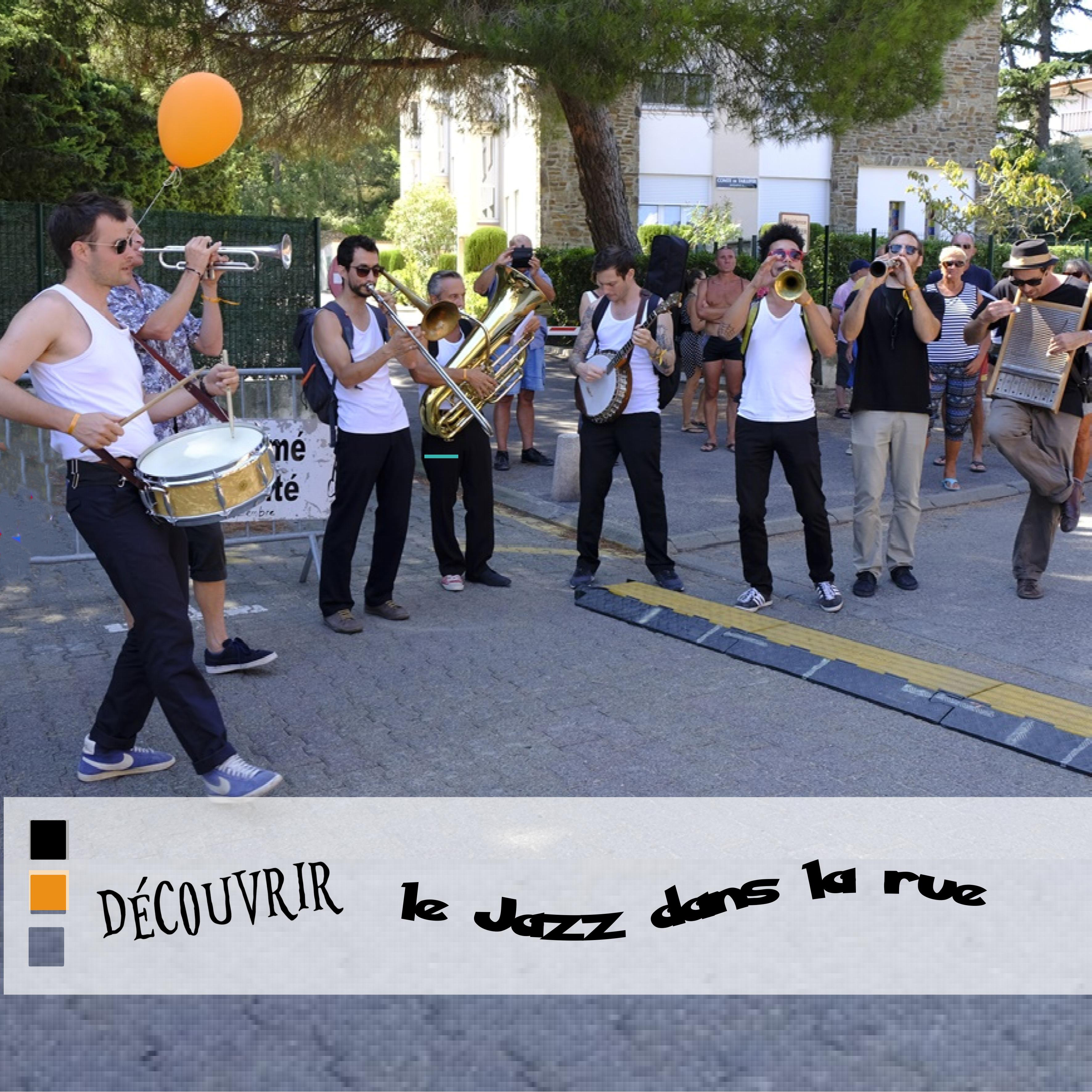 spectacle de rue -jazz au Racou.jpg