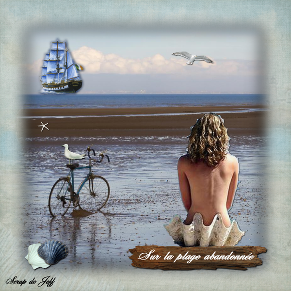 Sur la plage abandonnée.