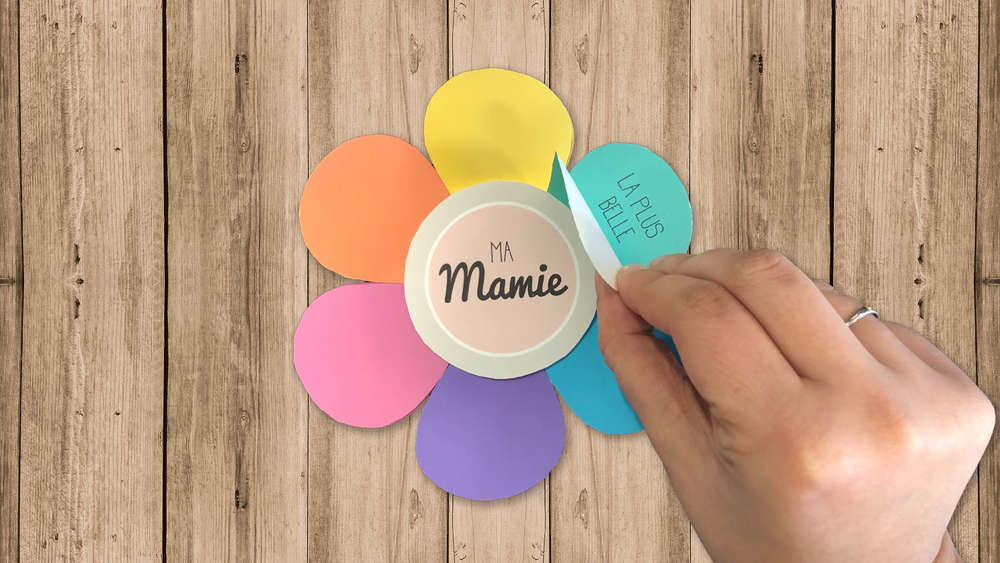 Tutoriel : créez une fleur surprise !