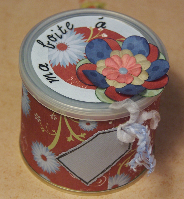 Une boîte recouverte